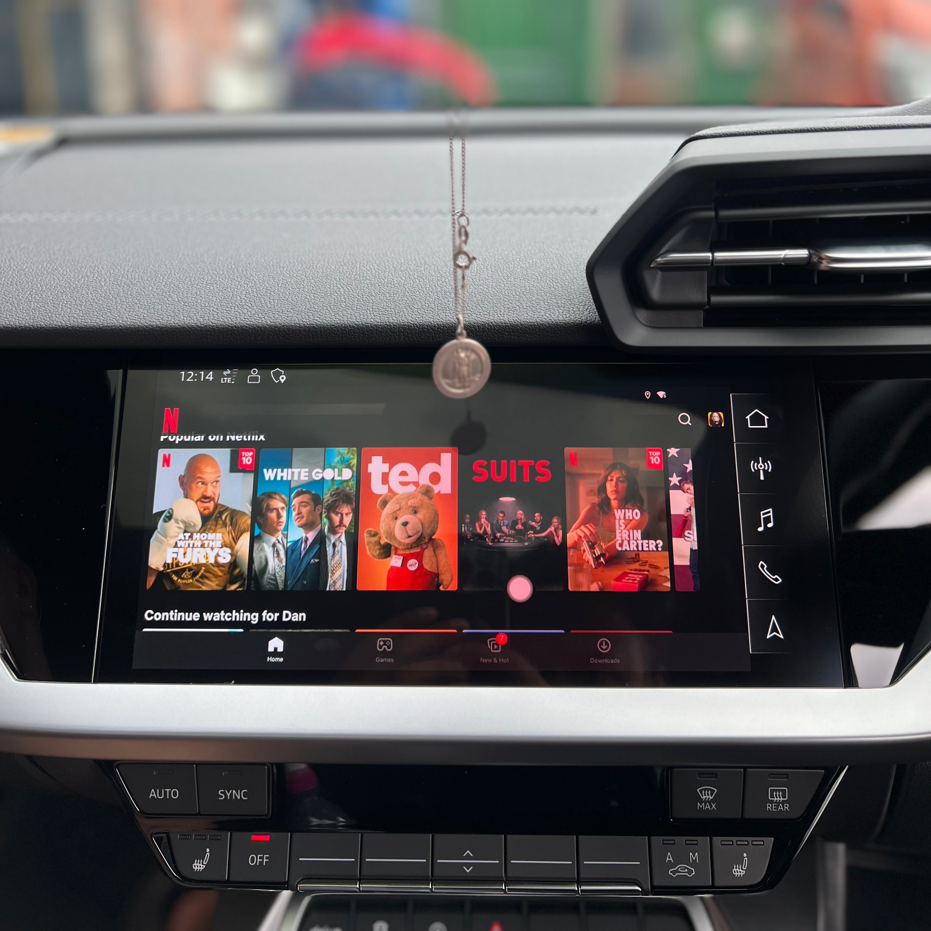 2024 VMC Multimedia Box – Watch YouTube & Netflix In-Car (iPhone & Android Compatible)
